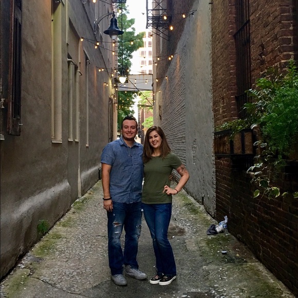 Meet your Posher, Michelle - Picture 3 of 3